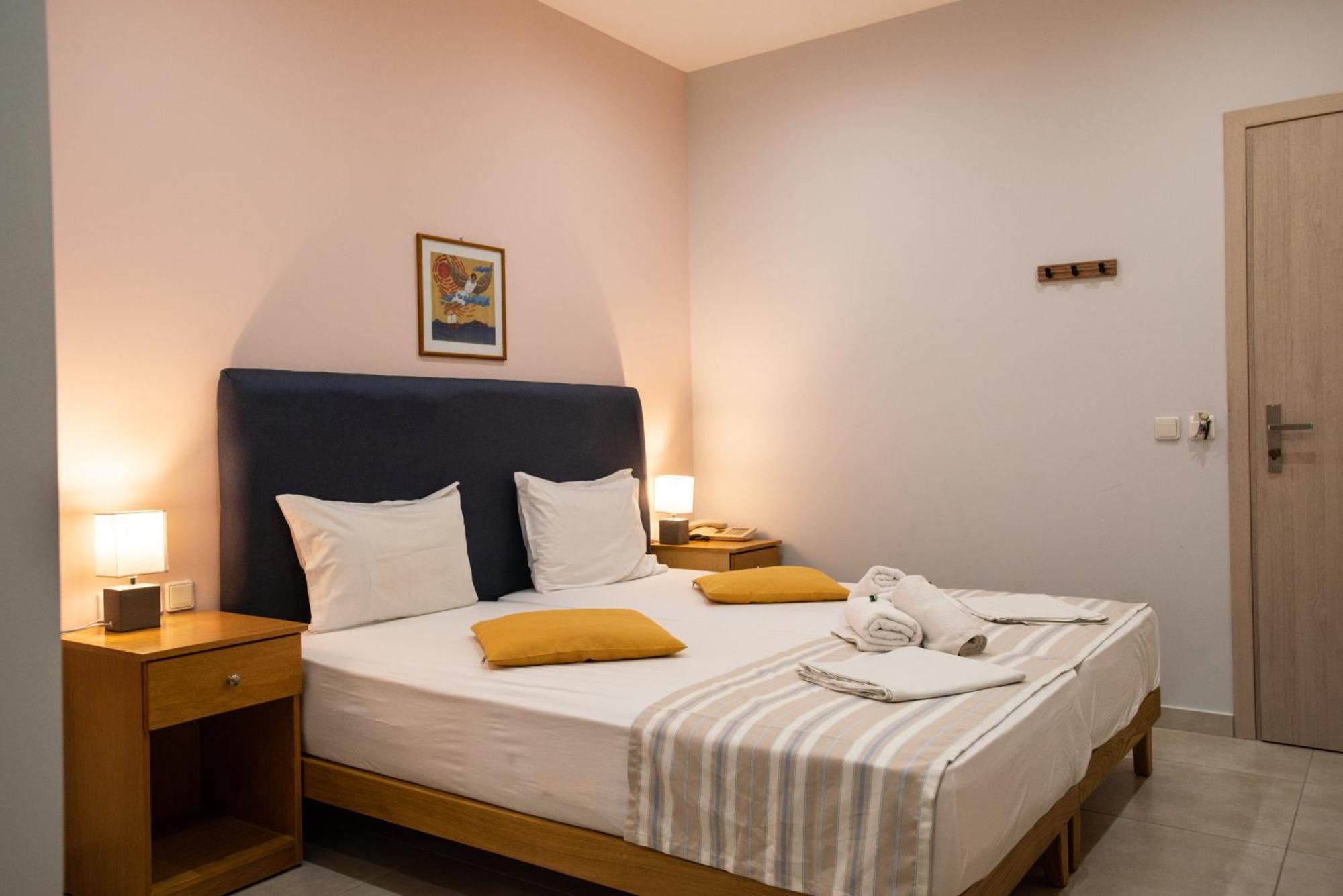 Neos Ikaros Hotel อาเยียกาลินี ภายนอก รูปภาพ